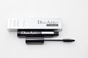 Купить духи (туалетную воду) Тушь Christian Dior "Dior Addict It-Mascara". Продажа качественной парфюмерии. Отзывы о Тушь Christian Dior "Dior Addict It-Mascara".